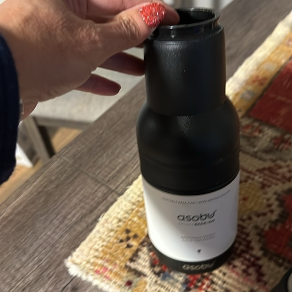 ASOBU portable beer can/beer bottle chiller. beer stays frosty cold. NWOT - Picture 6 of 10